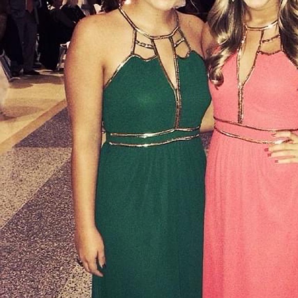 The Clothing Company green gown - Picture 5 of 6